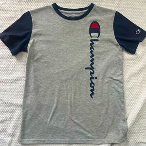 Boys youth XL Champion Tshirt in good condition
